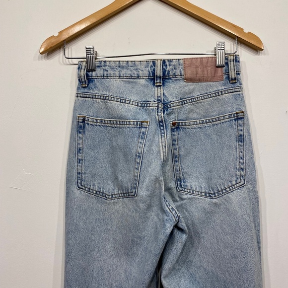 H&M Loose Straight Distressed Jeans - Picture 4 of 4